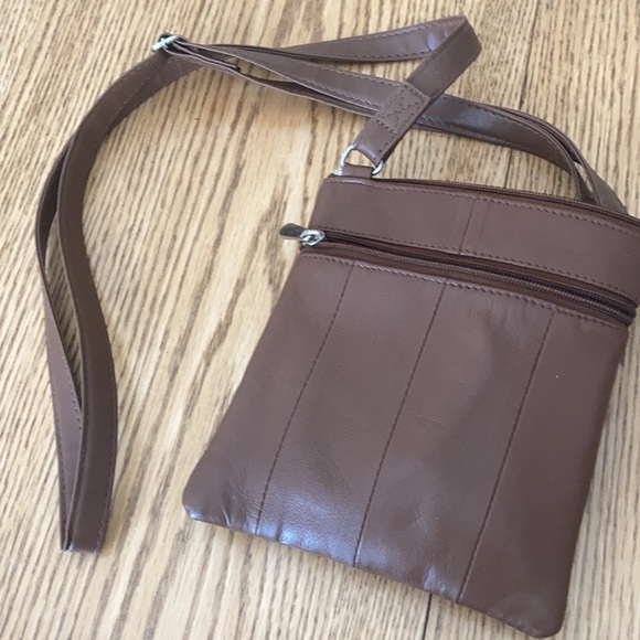 Small leather purse - Picture 2 of 3